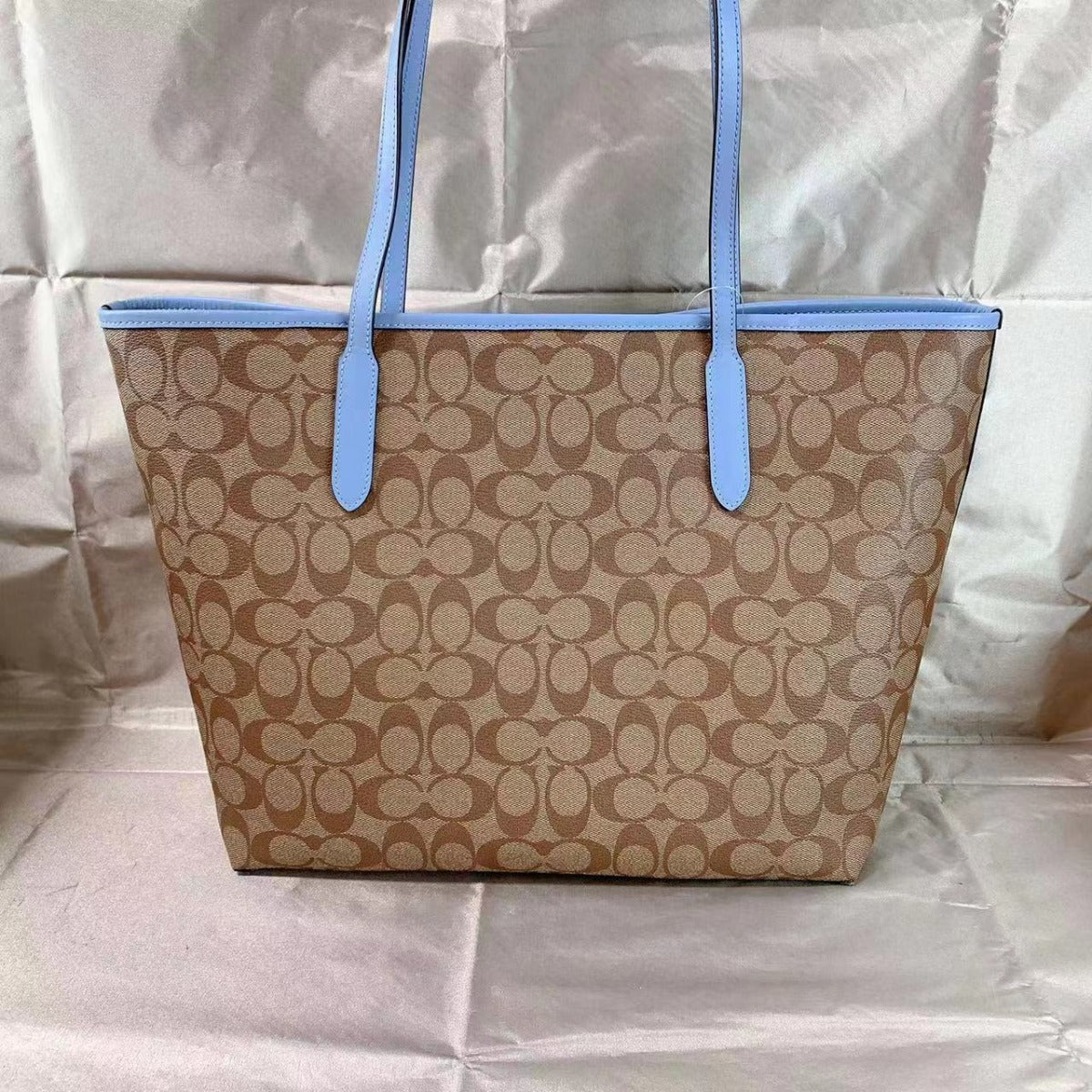 Coach 5696 City Tote In Signature Canvas In Khaki/Marble Blue Coach 5696 City Tote In Signature Canvas In Khaki/Marble Blue
